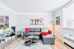 Bright and Spacious 1BR Apartment w King Bed and Netflix, Hamilton